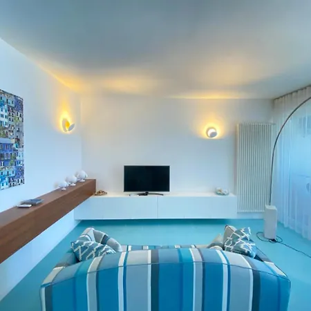 V12 Puglia Bed & Breakfast *