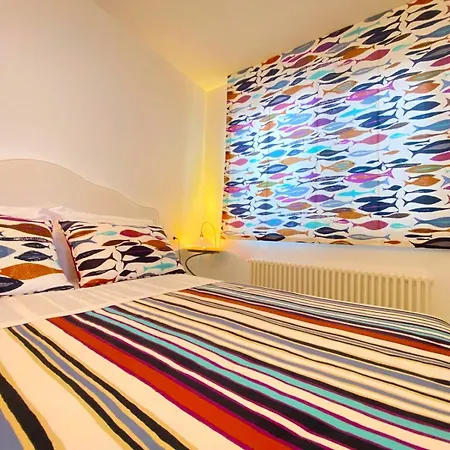 V12 Puglia Bed & Breakfast *